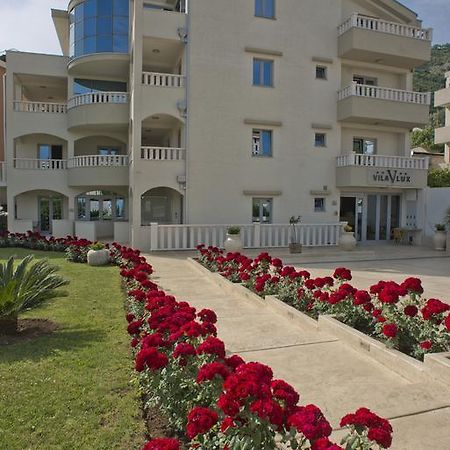 Vila V Lux Apartments Petrovac エクステリア 写真