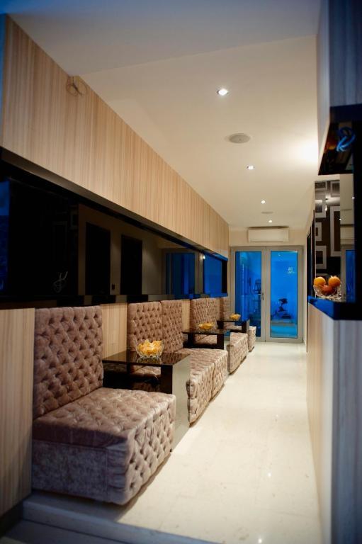Vila V Lux Apartments Petrovac エクステリア 写真